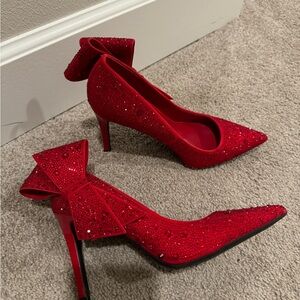 Adorable red heels with bow!